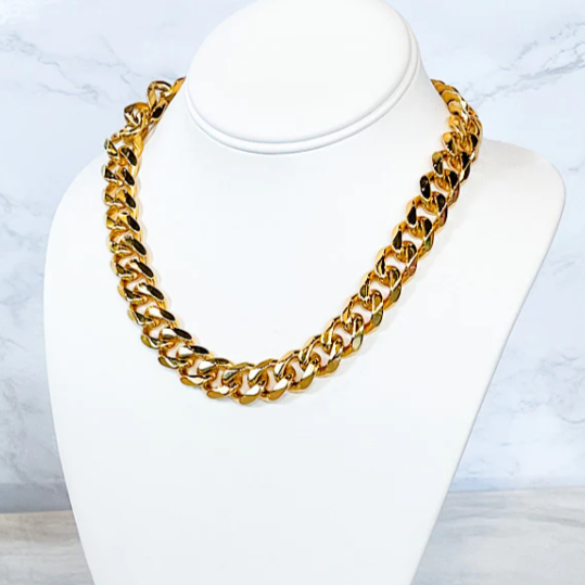 Oversized Gold Chain Necklace